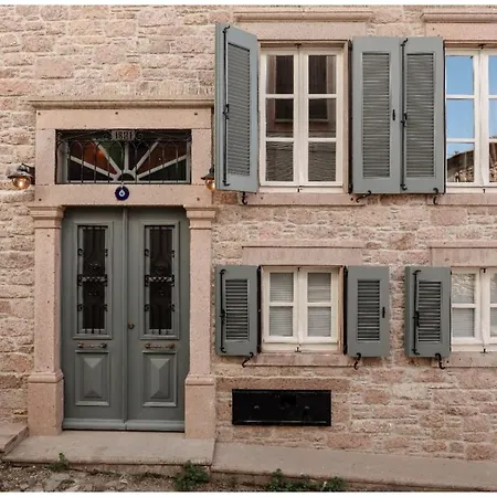 Ali Baris Hotel Ayvalı