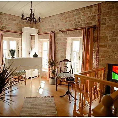 Ali Baris Hotell *